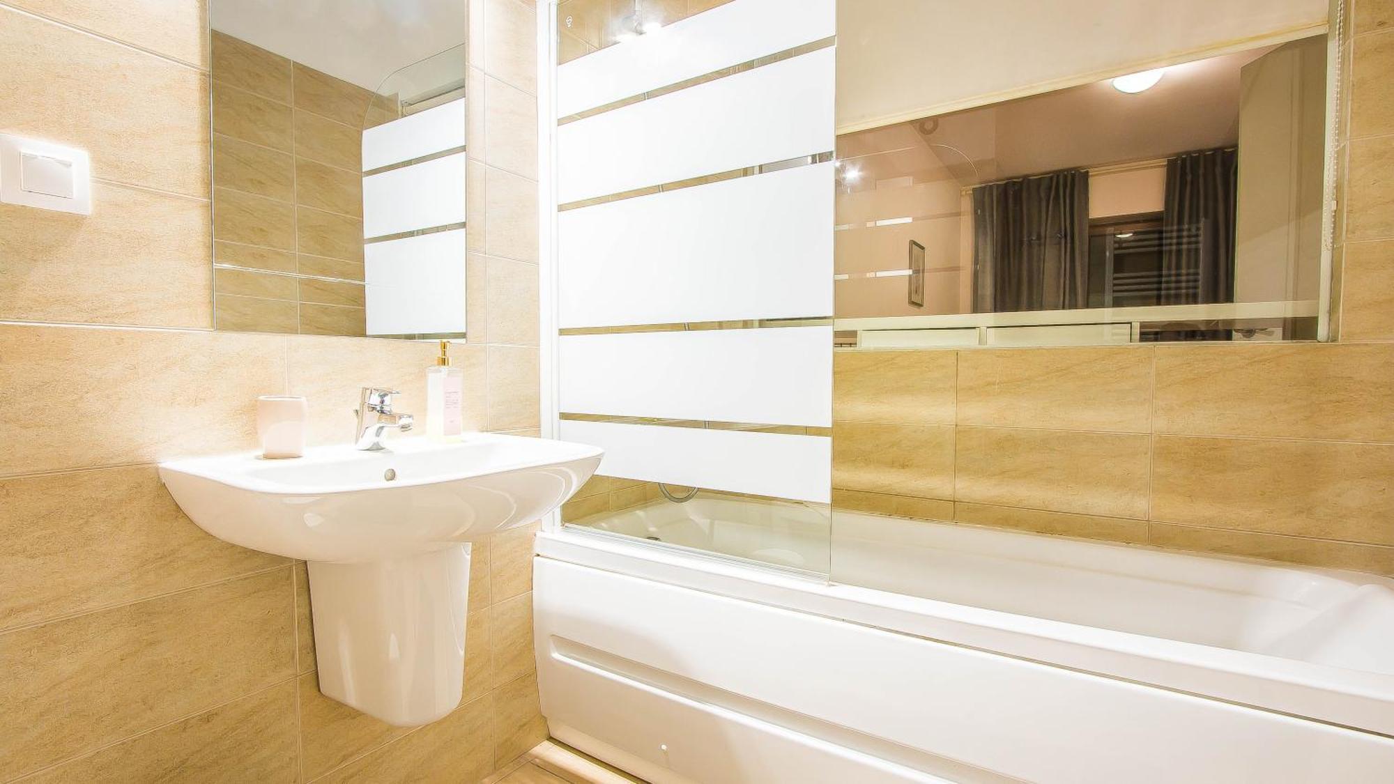 Luxury / Mihai Bravu Apartmens Apartament *